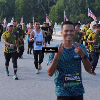 Runner Photo 7130142