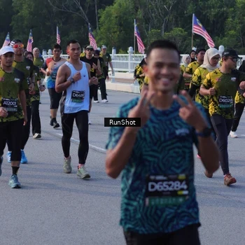 Runner Photo 7130165