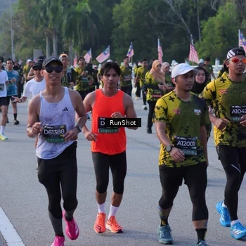 Runner Photo 7130431