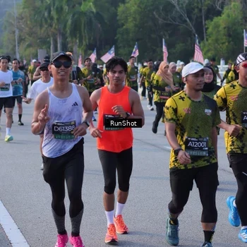 Runner Photo 7130443