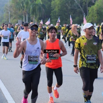 Runner Photo 7130454