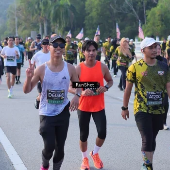 Runner Photo 7130469