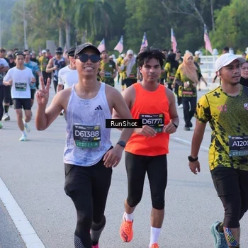 Runner Photo 7130492