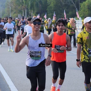 Runner Photo 7130518