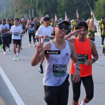 Runner Photo 7130574