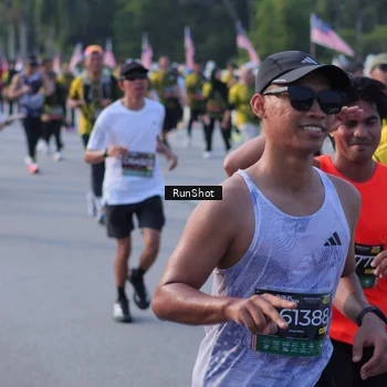 Runner Photo 7130685