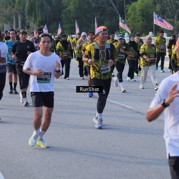 Runner Photo 7130778
