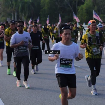 Runner Photo 7130875