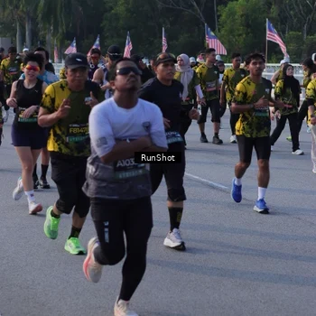Runner Photo 7130953