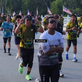 Runner Photo 7131046