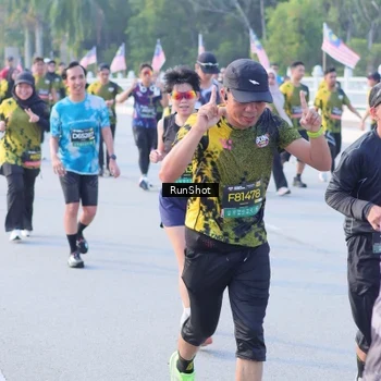 Runner Photo 7131113