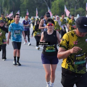 Runner Photo 7131168