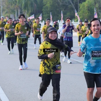 Runner Photo 7131368