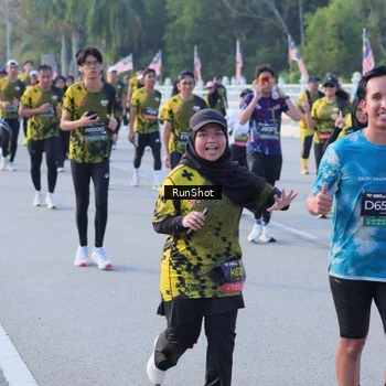 Runner Photo 7131375