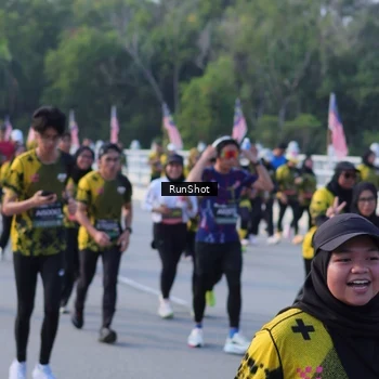 Runner Photo 7131449