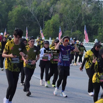 Runner Photo 7131470