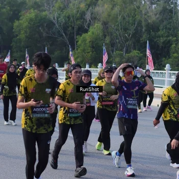 Runner Photo 7131494