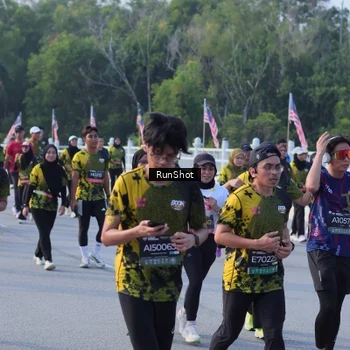 Runner Photo 7131546