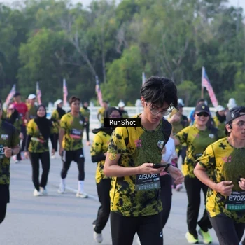 Runner Photo 7131573