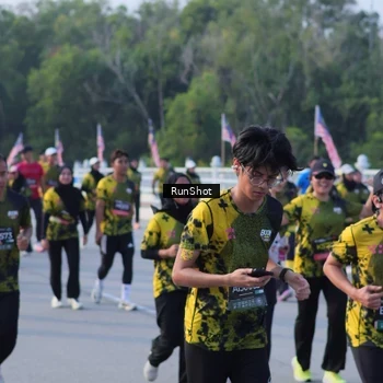 Runner Photo 7131584