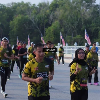 Runner Photo 7131703