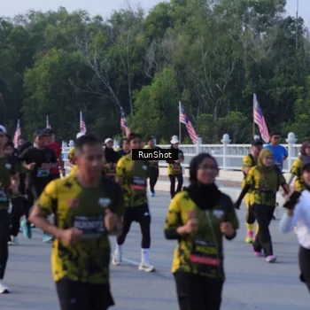 Runner Photo 7131713