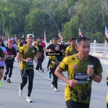 Runner Photo 7131748