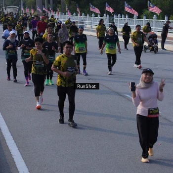 Runner Photo 7131843