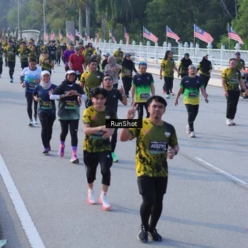 Runner Photo 7131853