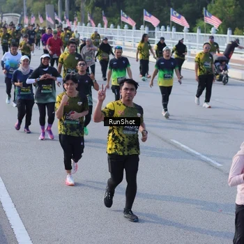 Runner Photo 7131854