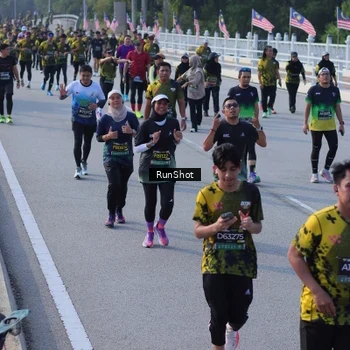 Runner Photo 7131866