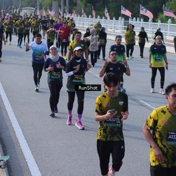 Runner Photo 7131869