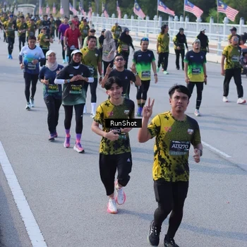 Runner Photo 7131871