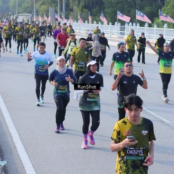 Runner Photo 7131880