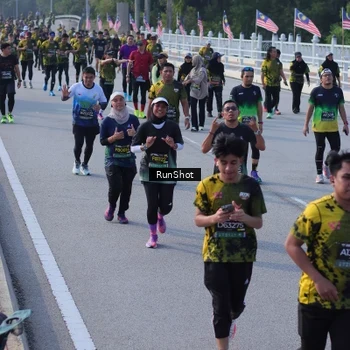 Runner Photo 7131883