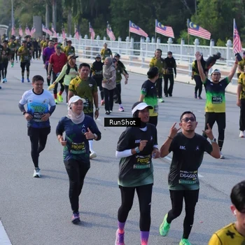 Runner Photo 7131885