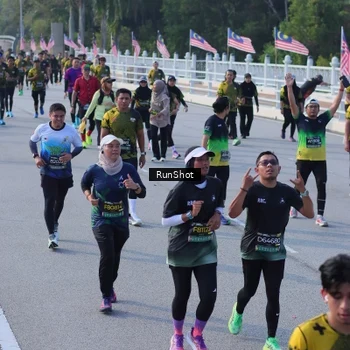 Runner Photo 7131887