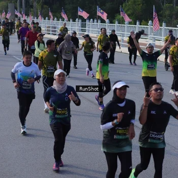 Runner Photo 7131894