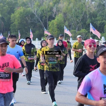 Runner Photo 7131899