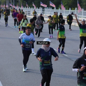 Runner Photo 7131900