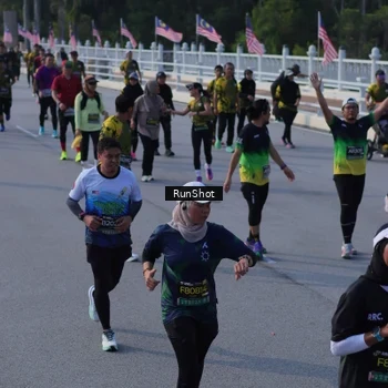 Runner Photo 7131906