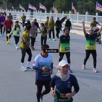 Runner Photo 7131913