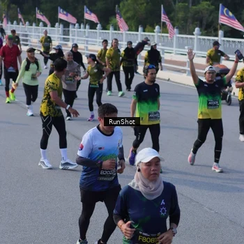 Runner Photo 7131914