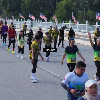 Runner Photo 7131918