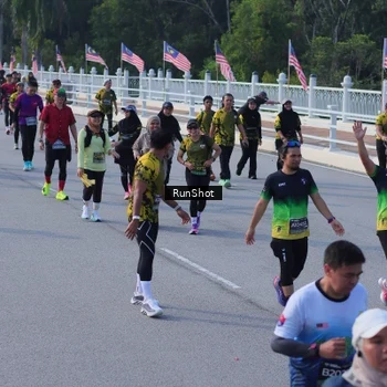 Runner Photo 7131919