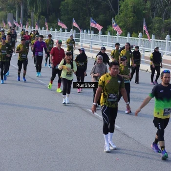Runner Photo 7131928