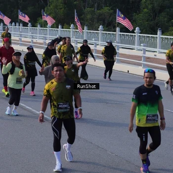 Runner Photo 7131949