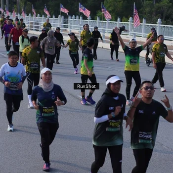 Runner Photo 7131970