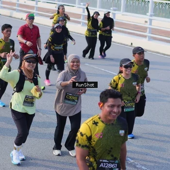 Runner Photo 7131972