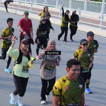 Runner Photo 7131974